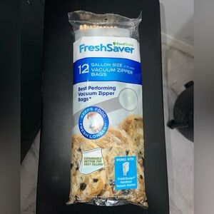 FoodSaver 1-Gallon Vacuum Zipper Bags, 12 Count